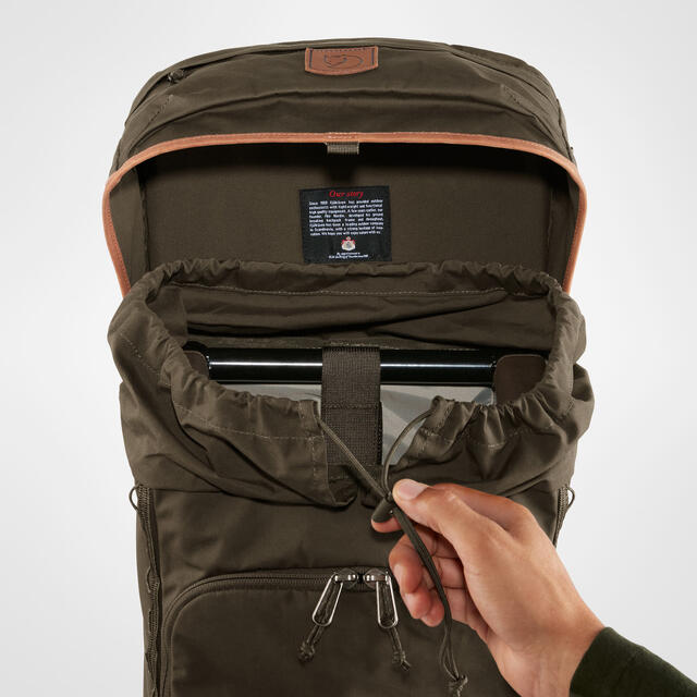 Tursekk med stol Fjällräven Singi Stubben 27 liter 018