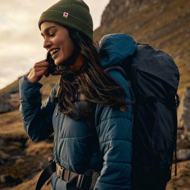 Jakke til dame M Fjällräven Keb Padded Hoodie W M 570