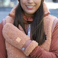 Votter til dame Johaug Pearl Mitten 2 W DustC