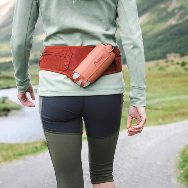 Hoftesekk med flaske Bergans Driv HipPack 1 liter 25416