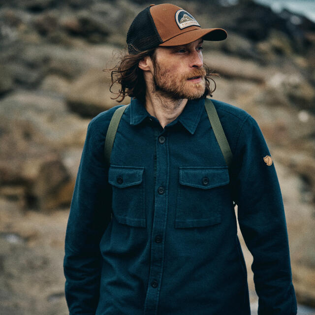 Skjorte til herre M Fjällräven Övik Lite Padded M M 555-555