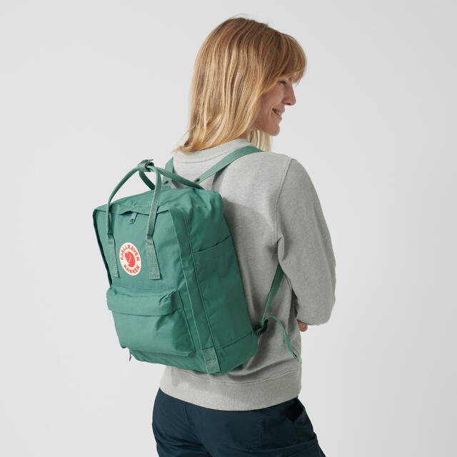 Fritidssekk Fjällräven Kånken Rainbow 16 550-907
