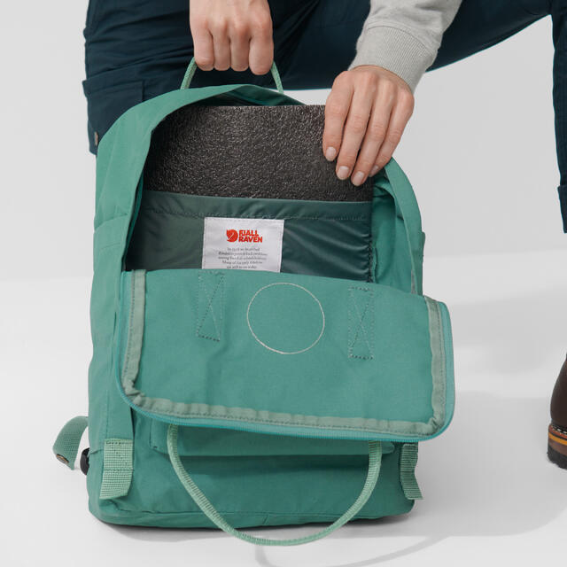 Fritidssekk Fjällräven Kånken Rainbow 16 550-907