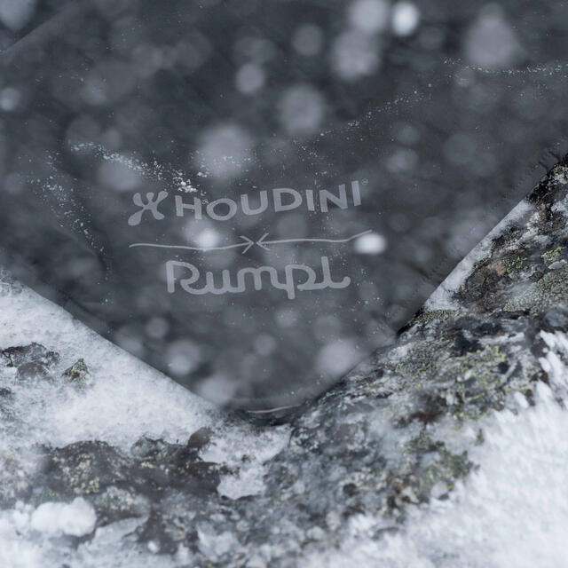 Pledd Houdini x Rumpl Reconnect Blanket