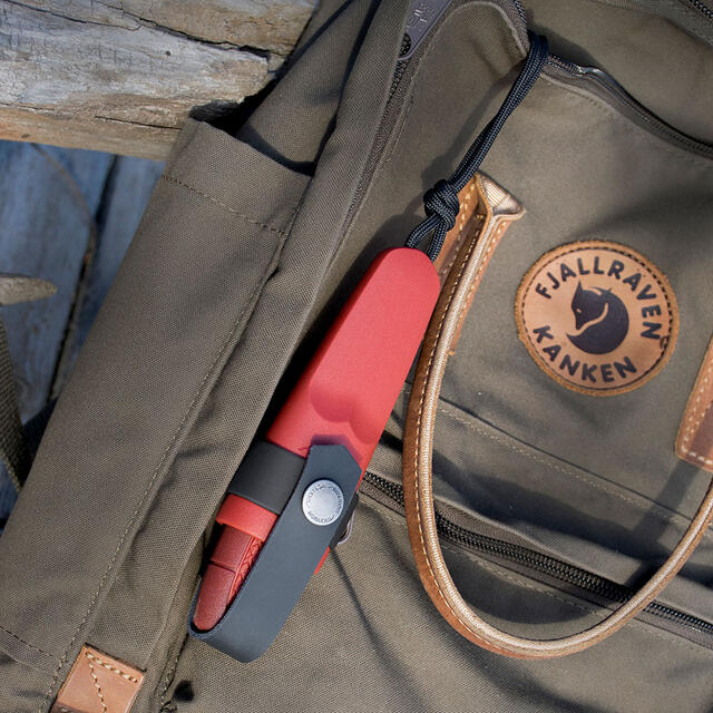 Turkniv med nakkeslire Morakniv Eldris Neck Knife Kit Red
