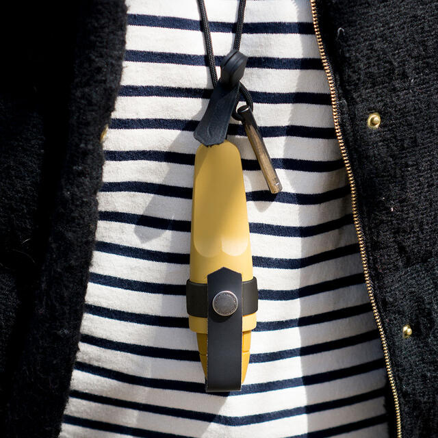 Turkniv med nakkeslire Morakniv Eldris Neck Knife Kit Yellow