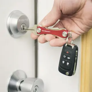 N&#248;kkelknippe KeySmart Red