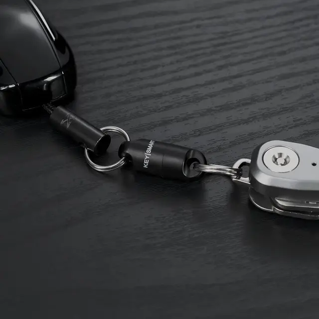 Bilnøkkelfeste KeySmart MagConnect Black 