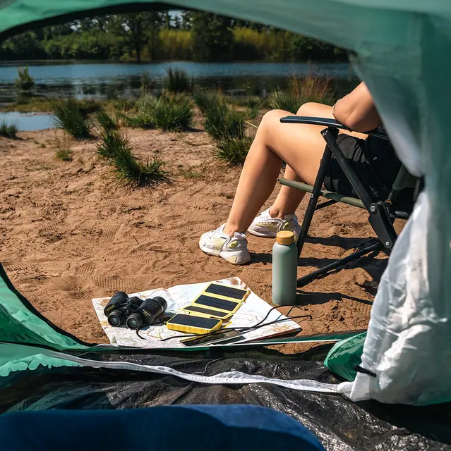 Batteribank med solcelle 37 Wh Aqiila Powerbird BS10 