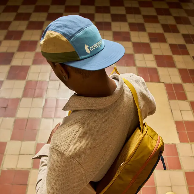 Caps Cotopaxi Tech 5-Panel Hat Grapefruit Ast 
