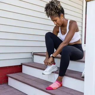 Sokker til dame Darn Tough Run W Coral