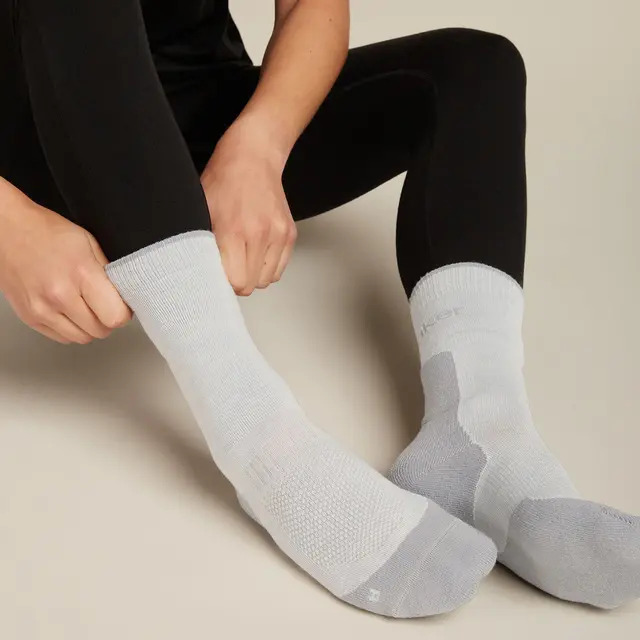 Sokker til dame Icebreaker Hike+ Light Crew W OFS 