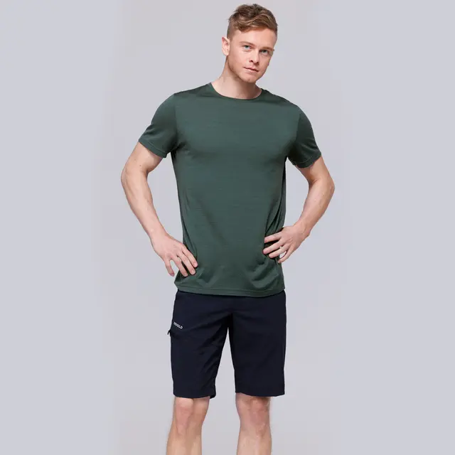 Skjorte til herre S Devold Eika Merino Tee M S 427 