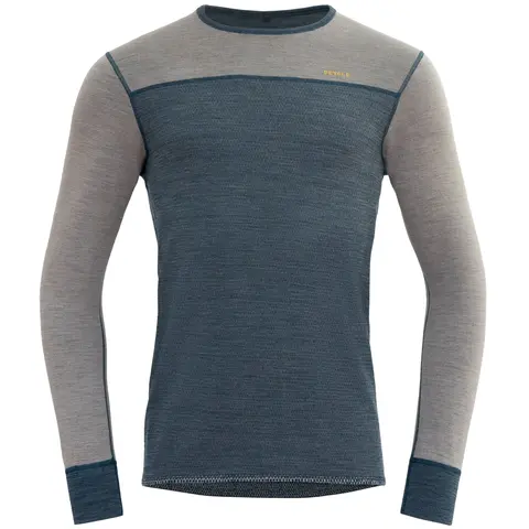 Tr&#248;ye til herre Devold Kvitegga Merino Shirt M 402