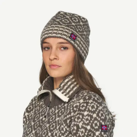 Lue Devold Svalbard Wool Beanie 58 696