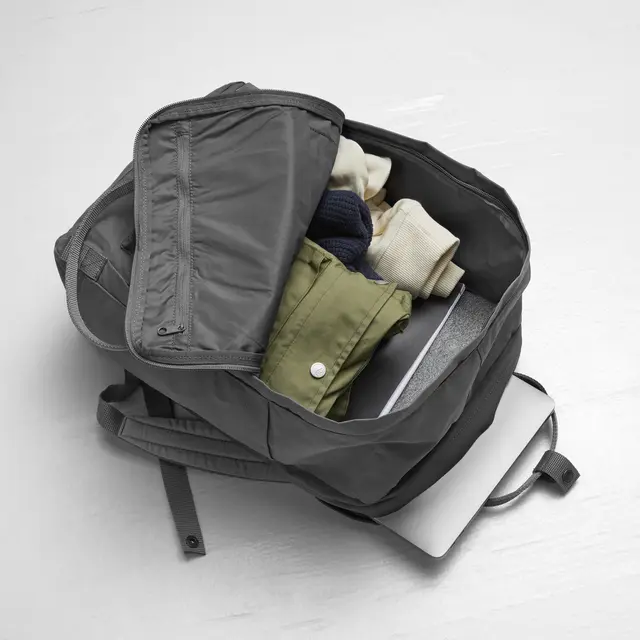 Datasekk Fjällräven Kånken Laptop 20 liter 031 