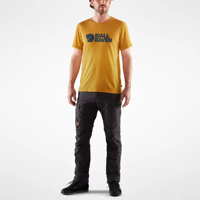 Skjorte til herre S Fjällräven Logo Tee M S 520-999 