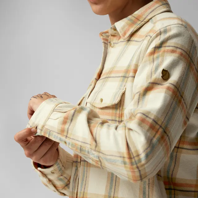 Skjorte til dame XS Fjällräven Övik Heavy Flannel W XS 543-5 