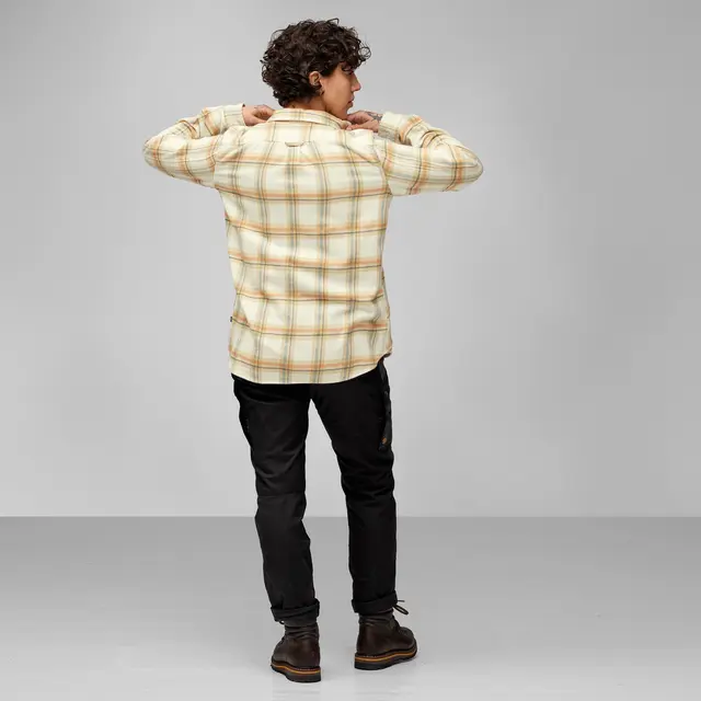 Skjorte til dame XS Fjällräven Övik Heavy Flannel W XS 543-5 