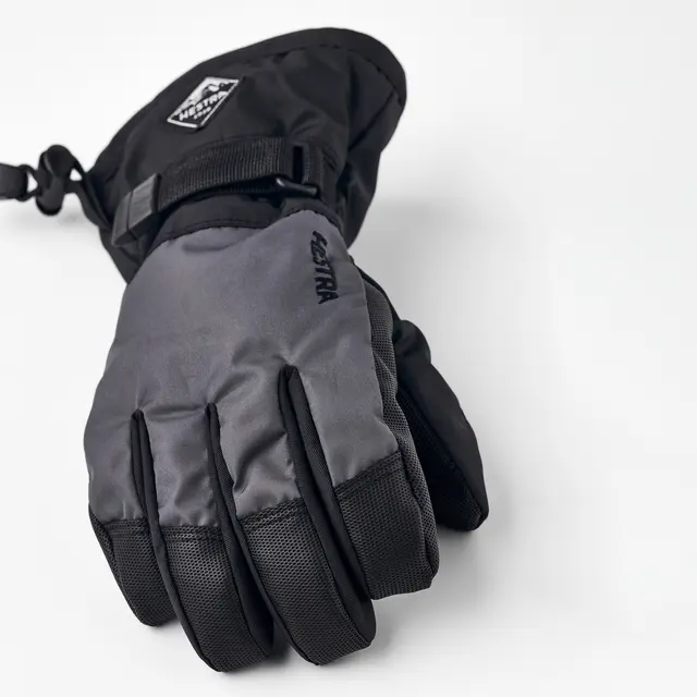 Hansker til junior Hestra Gauntlet Czone 5F Jr 3 380100 