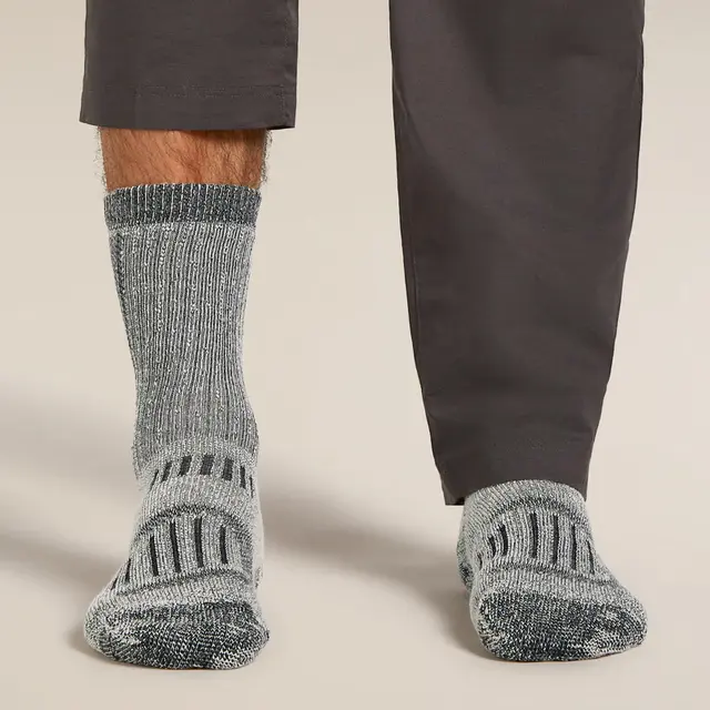 Sokker til herre Icebreaker Mountaineer Mid Calf M A01 