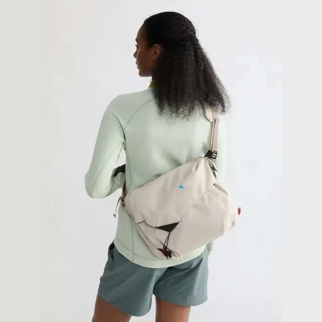 Veske 8 liter Klättermusen Gaut Messenger Bag 148 