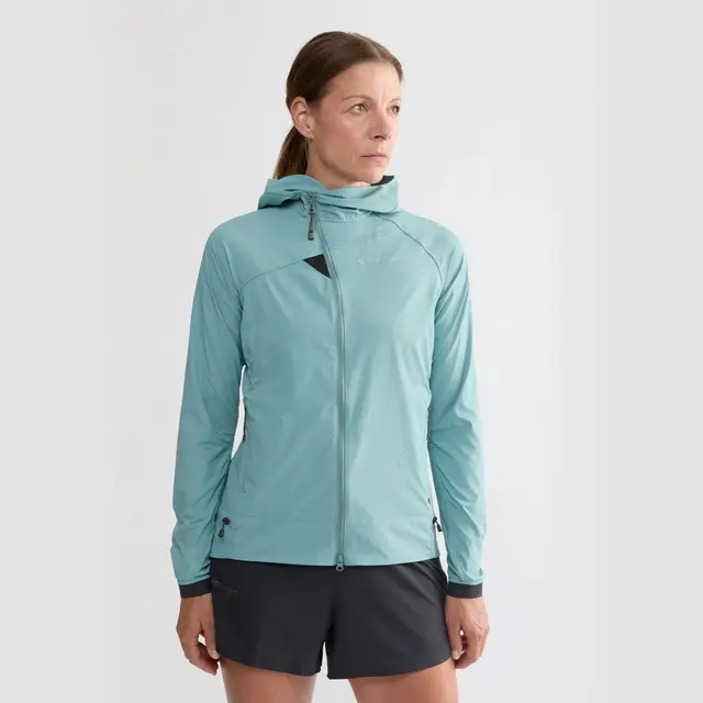 Vindjakke til dame S Klättermusen Nal Hooded Jacket W S Miner 