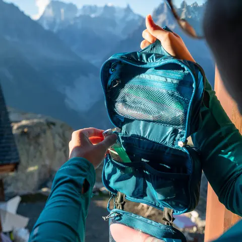 Toalettmappe Osprey UL Zip Organizer 512