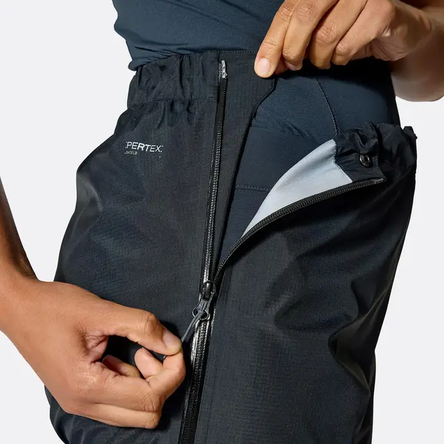 Skallbukse til dame M Rab Firewall Mountain Pants W 12 Black 
