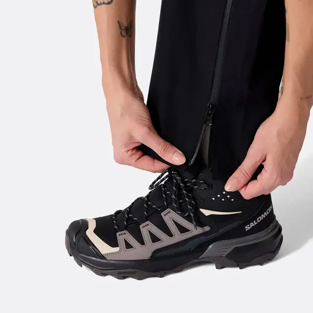 Skallbukse til dame M Rab Namche Hike GTX Pants W 12 BLK 