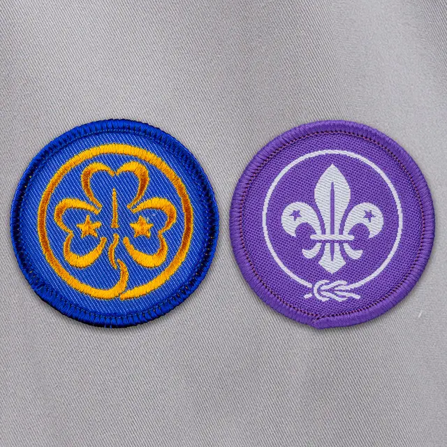 WOSM-merke til speiderskjorta WOSM Verdensmerke Ø 4 cm 